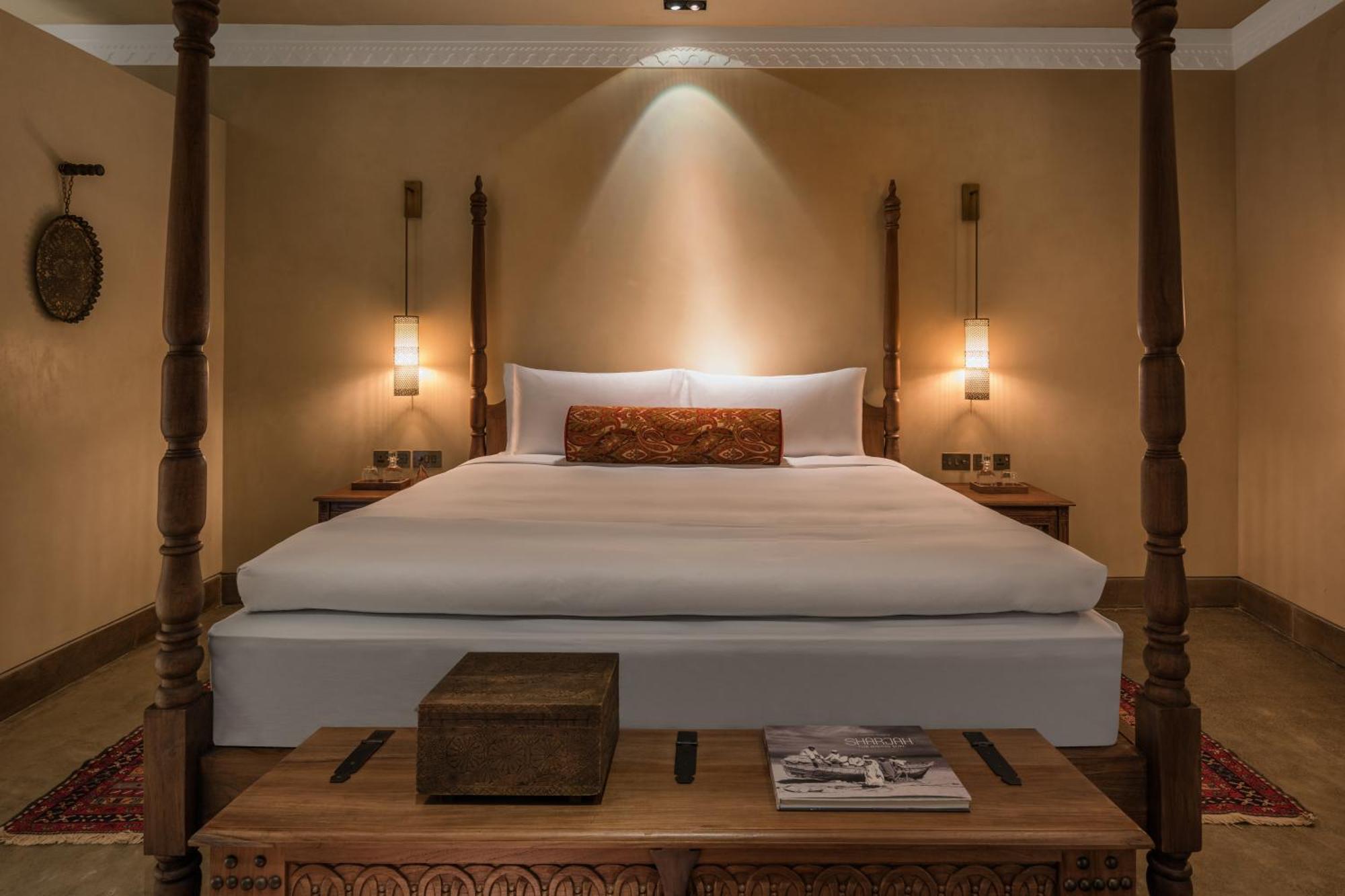 Отель The Chedi Al Bait, Шарджа Экстерьер фото A bedroom at the Taj Mahal Palace